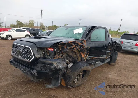 2019 Toyota Tacoma Trd Sport z USA, uszkodzony, nr VIN 3TMCZ5AN6KM270411